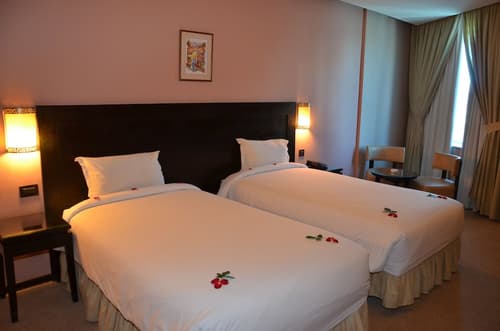 Almas Hotel, Room