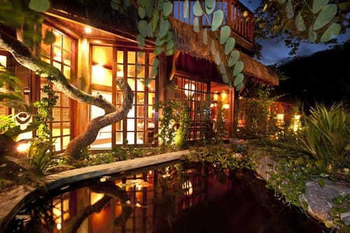 Sombra e Agua Fresca Floresta, Lobby