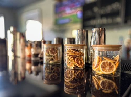 Edgewater Hotel, Bar (on property)