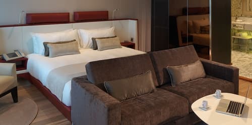 Sunborn Gibraltar Yacht Hotel Resort, Room