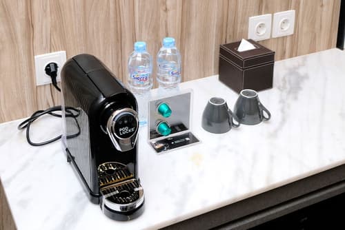 The Luxton Bandung, Room