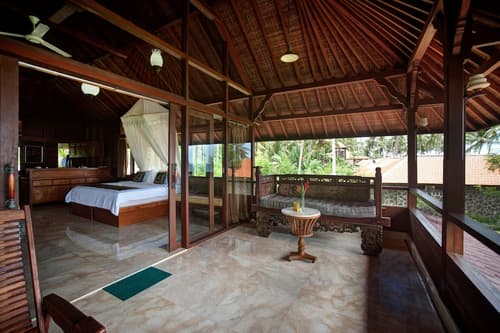 Sea Breeze Candidasa, Room