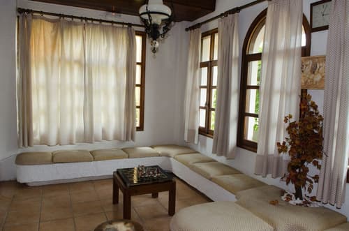 Alkion Hotel, Lobby sitting area