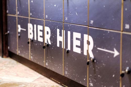 Euro Youth Hotel, Lobby