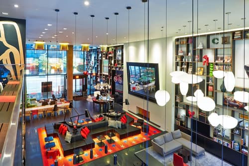 citizenM New York Times Square, Lobby sitting area