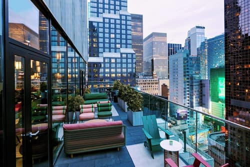 citizenM New York Times Square, Bar (on property)