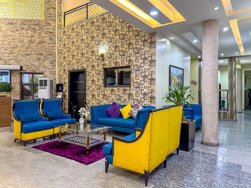 Parkview Astoria Hotel, Lobby