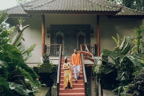 Adiwana Svarga Loka, Interior entrance