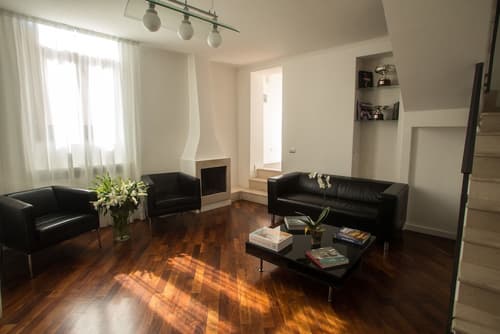 Relais Arco della Pace, Check-in/check-out kiosk