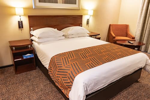 City Lodge Hotel at OR Tambo International Airport, Room