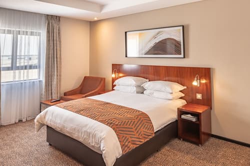 City Lodge Hotel at OR Tambo International Airport, Room