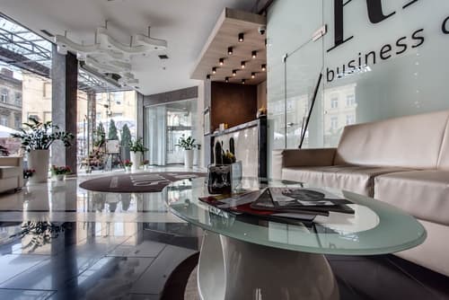 Rius Hotel Lviv, Lobby sitting area