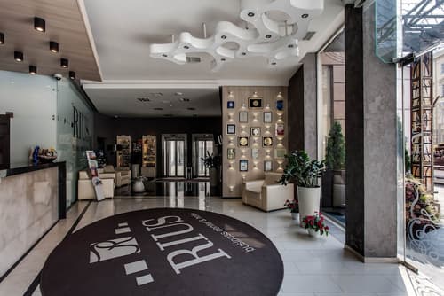 Rius Hotel Lviv, Lobby sitting area
