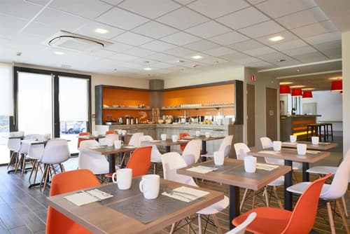 Hôtel Kyriad Angers Ouest Beaucouzé, Breakfast area