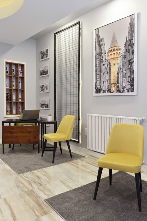 Sayeban Gold Hotel, Reception