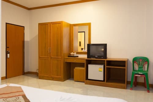 The Little Moon Residence, Room