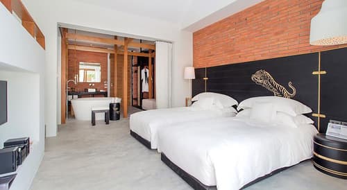 Sala Ayutthaya, Room