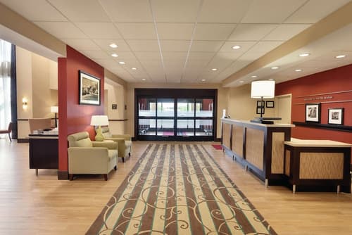 Hampton Inn & Suites Philadelphia Montgomeryville, Lobby