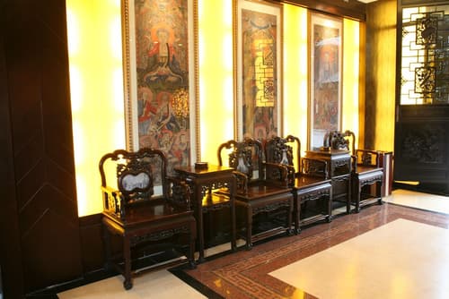 Chengdu Buddhazen Hotel, Interior entrance