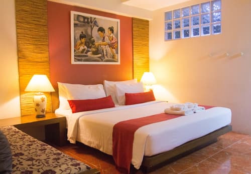 Villa Cha Cha Banglumphu, Room