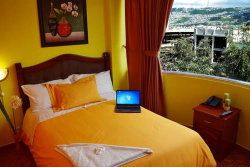 Hotel Miguel Angel Terminal Quitumbe, Room