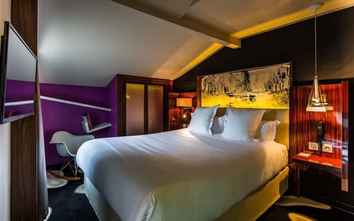 Hôtel de Brienne, Room