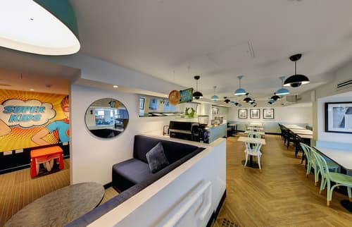 ibis budget Sydney Airport, Lobby sitting area