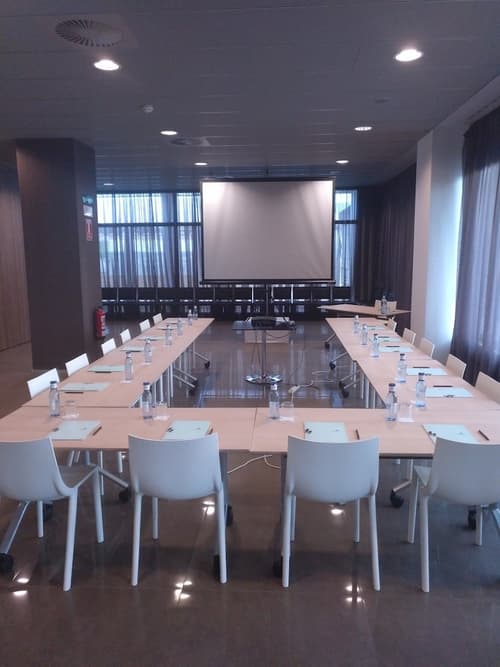 Sercotel Hola Tafalla, Balcony