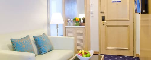 Royale Chulan Penang, Room