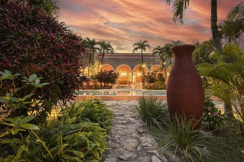 Hacienda Sacnicte, Primary image