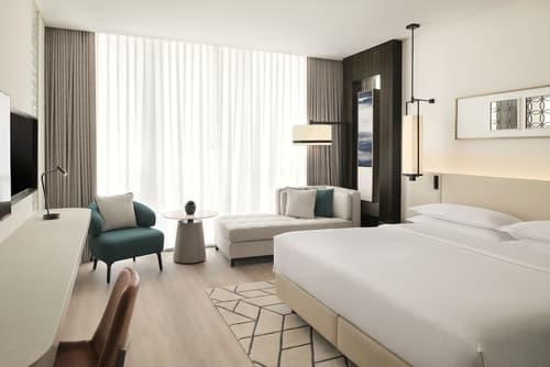 Sheraton Grand Hotel, Dubai, Room