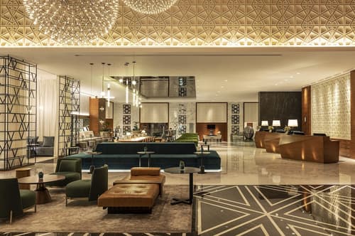 Sheraton Grand Hotel, Dubai, Reception