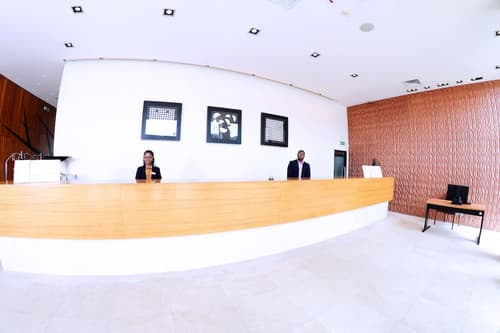 Hotel Ekuikui I, Reception