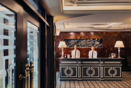 La Siesta Classic Ma May, Reception