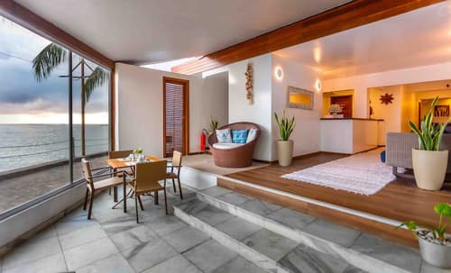 Aqua By Sambass, Reception