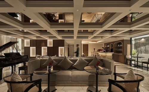 La Siesta Premium Saigon, Lobby