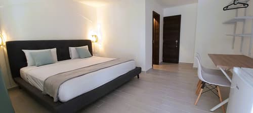La Piazzetta Suites, Room