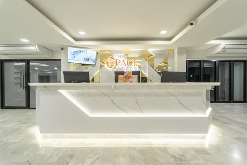 The Space Hotel Lampang, Reception