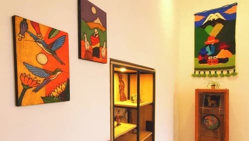 Hotel Inti Quito, Reception