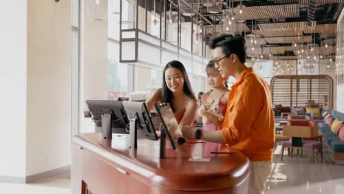 Wink Icon Hotel Danang Riverside - 24hrs Stay &amp; Rooftop Pool Bar, Lobby