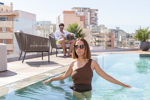 JS Palma Plaza Hotel, Rooftop pool