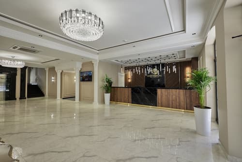 Continental Hotel, Reception