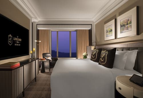 The Londoner Hotel, Primary image