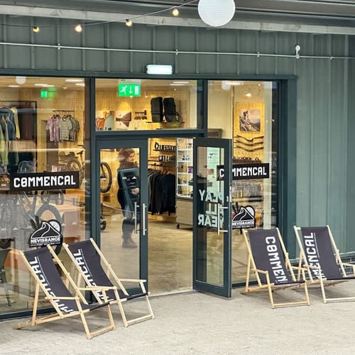 Base Camp Hotel Nevis Range, Gift shop