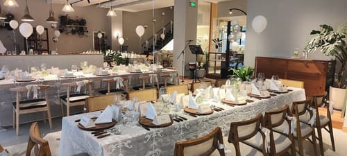 Timeless Boutique House, Restaurant