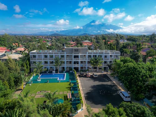 Njiro Legacy, Primary image