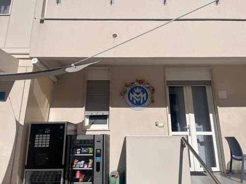 La Maison De Monet, Exterior