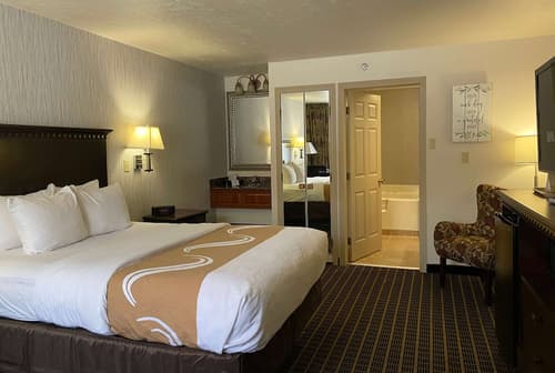 Wingate By Wyndham Gunnison Near Western Colorado University, Room