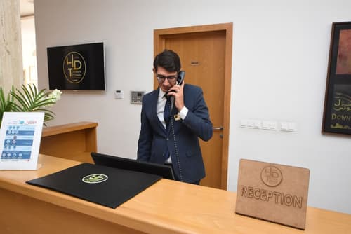 Downtown Tunis Hotel, Reception