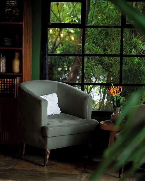 Sambora Kinigi, Reception